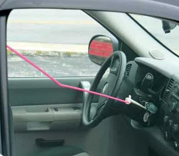 Metro Master Locksmith Independence, MO 816-227-1009 - 21-Unlock-Car