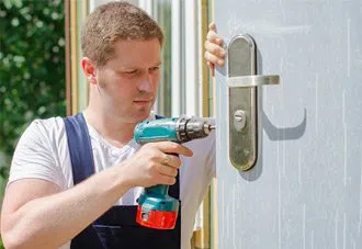 Metro Master Locksmith Independence, MO 816-227-1009 - 7-Lock-Changing